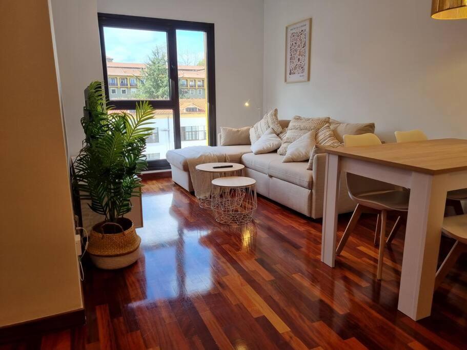 604B - Apartamento Con Garaje Oviedo Exterior photo